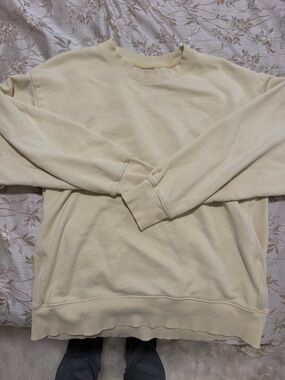 TNA butter yellow Crewneck Sweatshirt